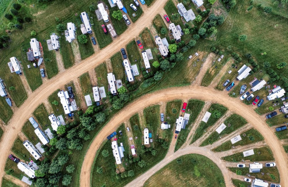 Essential mobile home insurance tips for first-time homeowners from Premier Choice Insurance; protect your new home today—call Premier Choice Insurance for expert coverage advice.