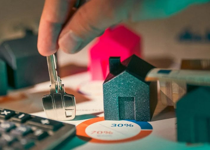 Learn how Premier Choice Insurance protects your home and belongings in Queen Creek with tailored homeowners insurance solutions.