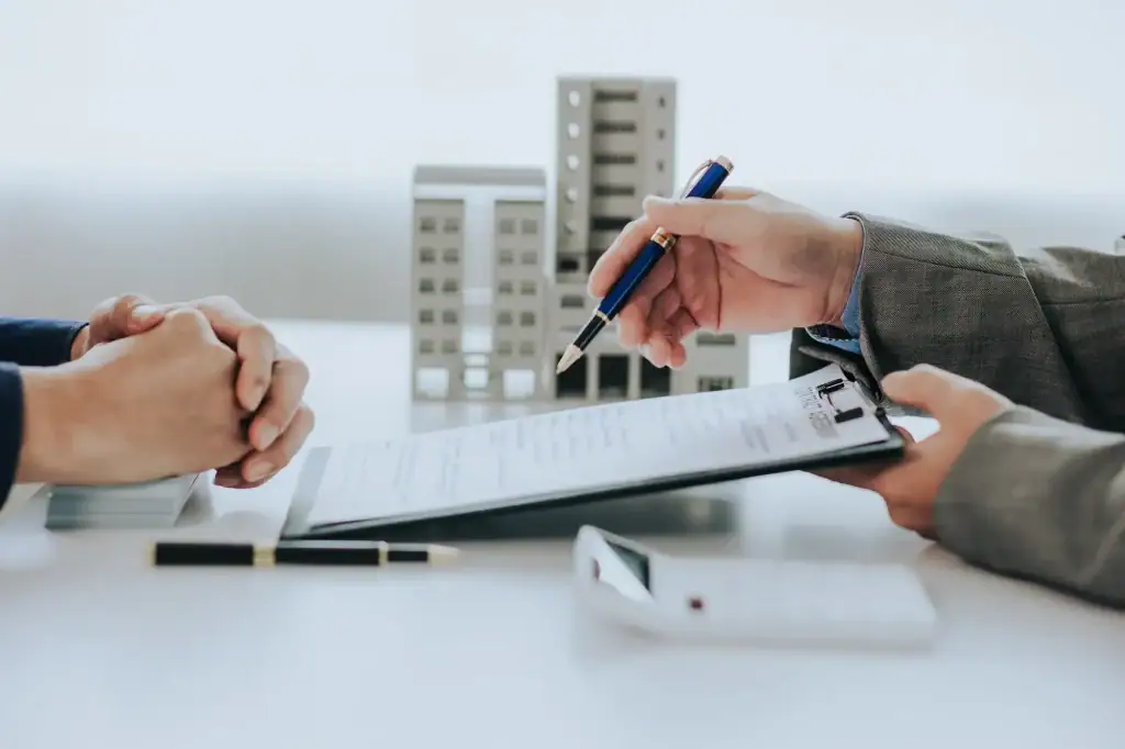 insurance discussion office handoff maricopa county arizona